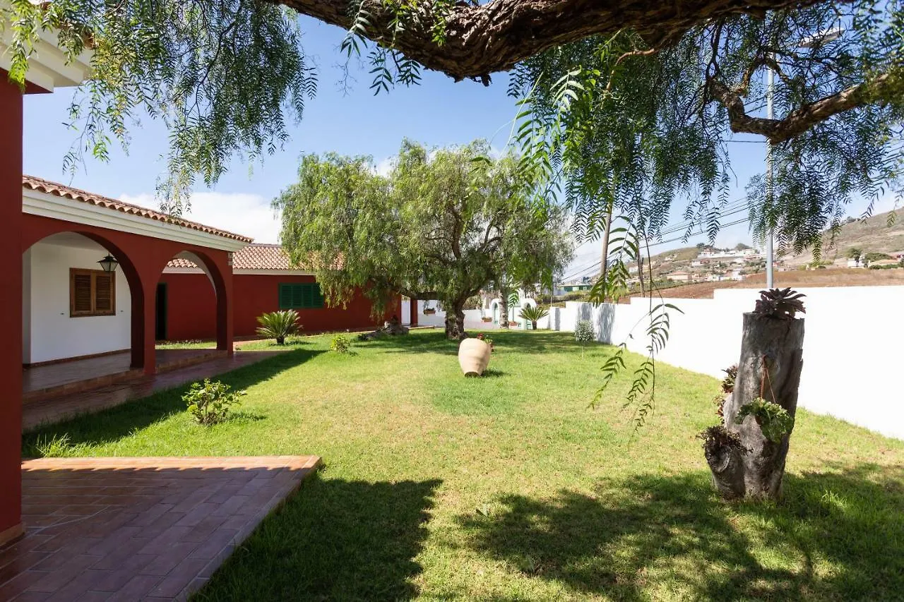 Beautiful Countryside Villa With Teide Views, Los Arcos De Rozayna By Eden Rentals Las Mercedes Spain